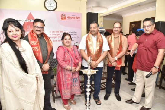 'विश्व रक्तदाता दिवस' के अवसर पर आई.ए. एस. एसोसिएशन द्वारा रक्तदान शिविर का आयोजन