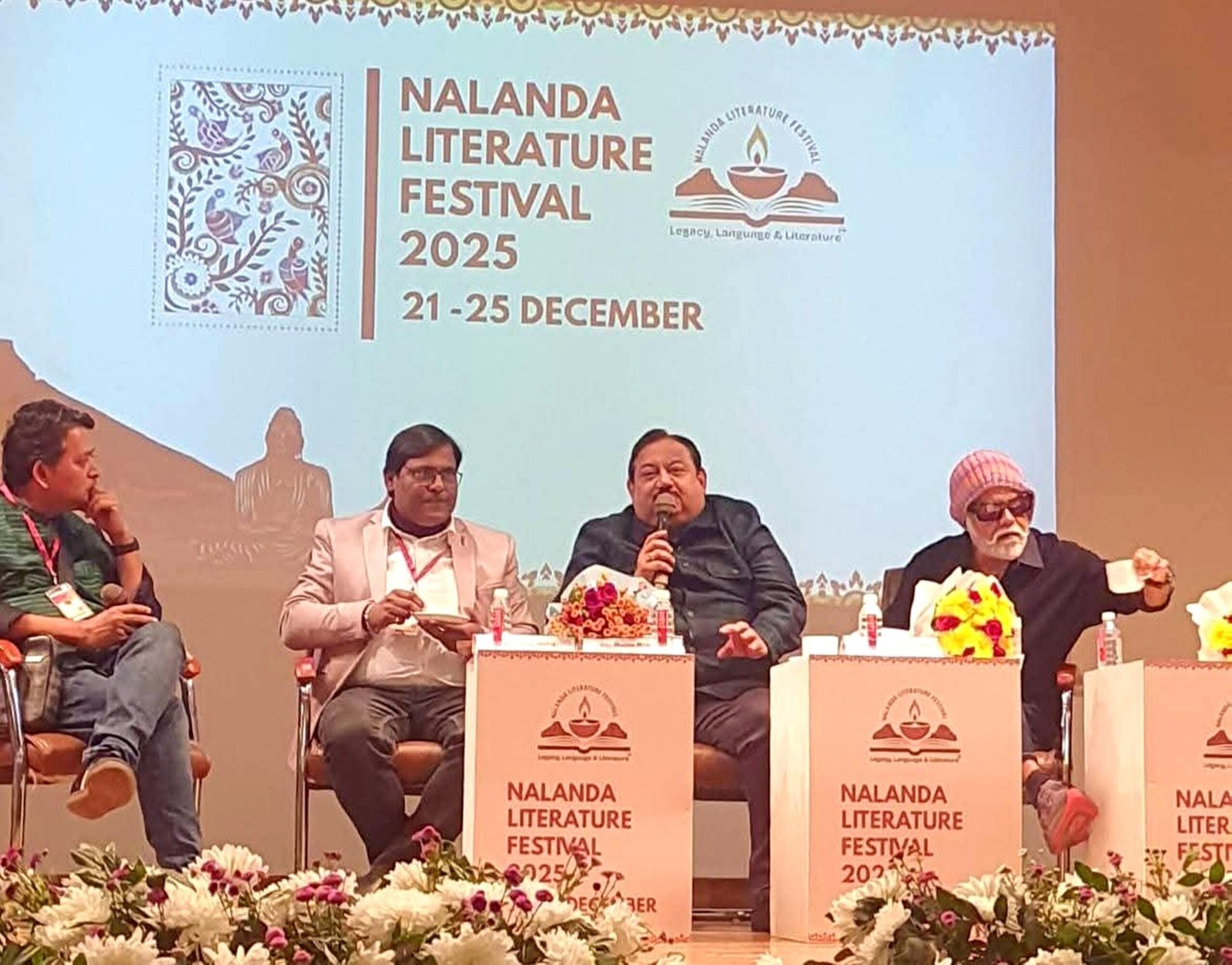 ‘नालंदा लिटरेचर फेस्टिवल (NLF) 2025’ : जब हम अपनी बोलियों के साथ पर्दे पर आते हैं तो संवाद नहीं, पूरा जीवन बोलता है – मनोज भावुक 