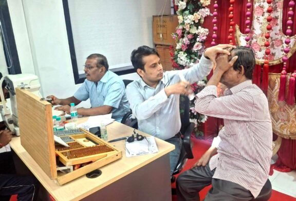 चश्मा बैंक के 5 वें संस्करण में 54 लोगों की हुई नेत्र जाँच, 43 जरूरतमंदों को निःशुल्क चश्मा देने की प्रक्रिया पूरी